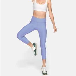 Outdoor Voices 3/4 Warmup Leggings